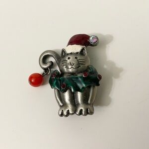 Silver Tone Metal Christmas Santa Cat Pin Brooch